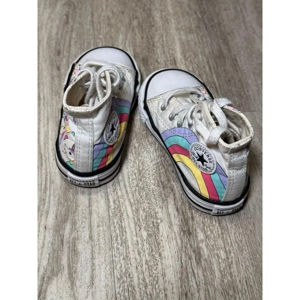 Converse unicorn girls